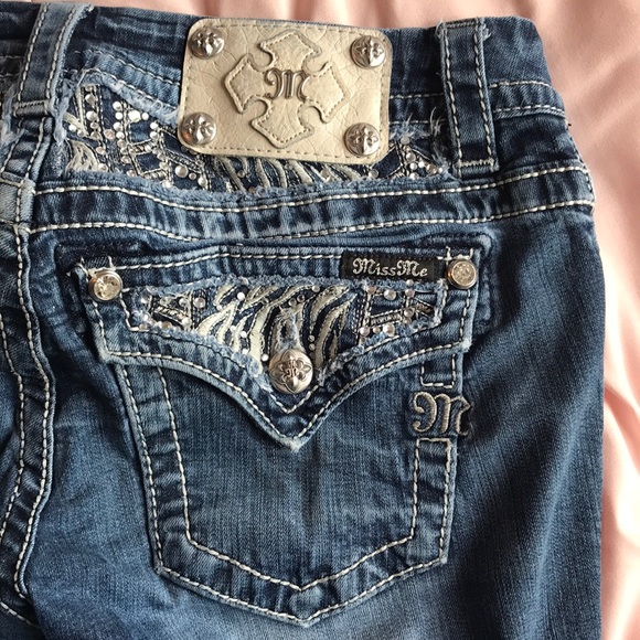 Women’s miss me jeans - Picture 3 of 4